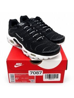 Nike Air Max Plus TN Black White Women’s 6.5 Running Shoes DM2362-001